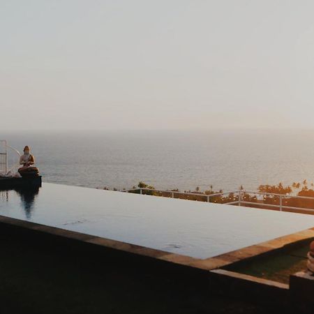 Villa Aryaguna Senggigi Exteriör bild
