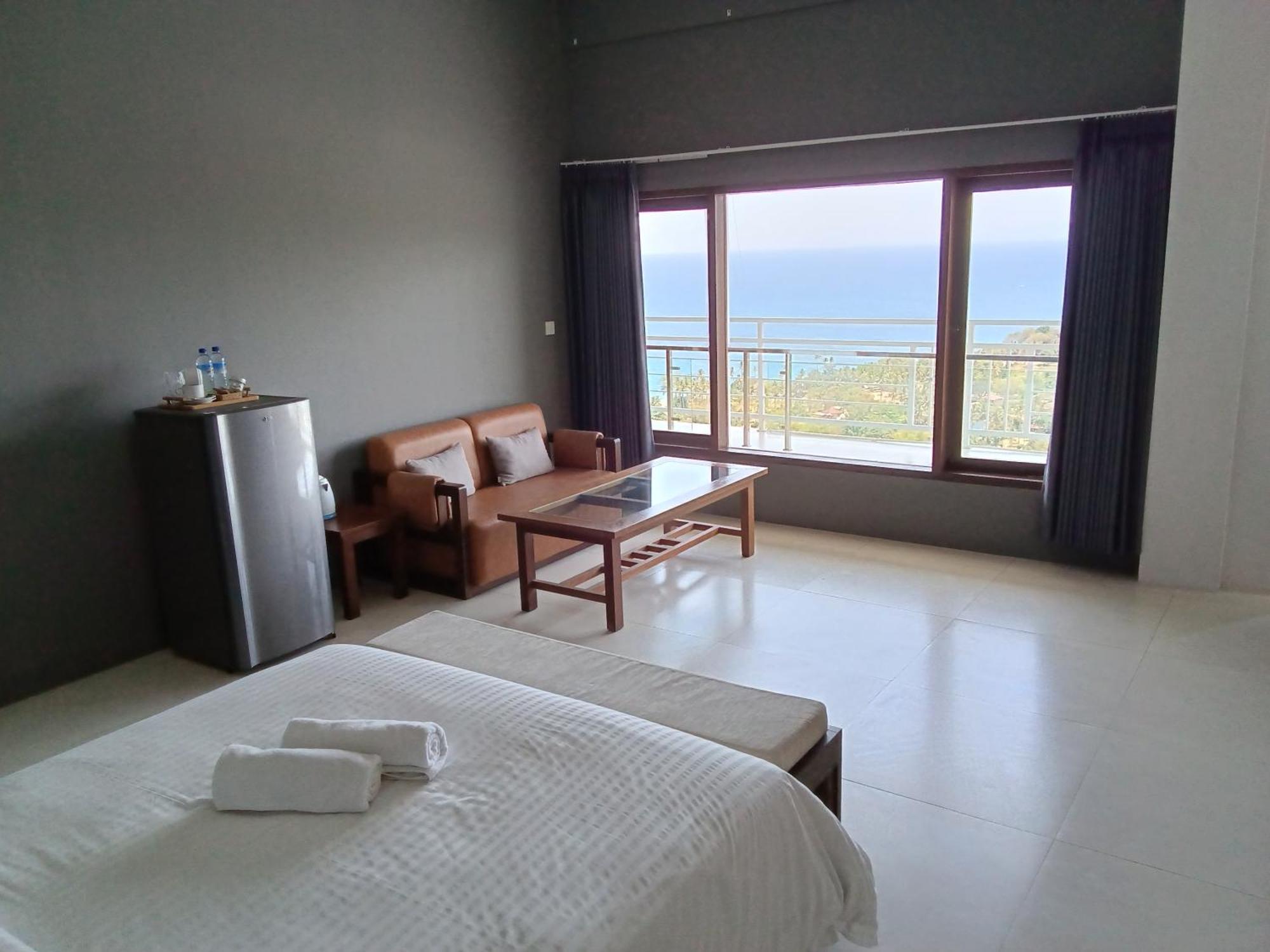 Villa Aryaguna Senggigi Rum bild