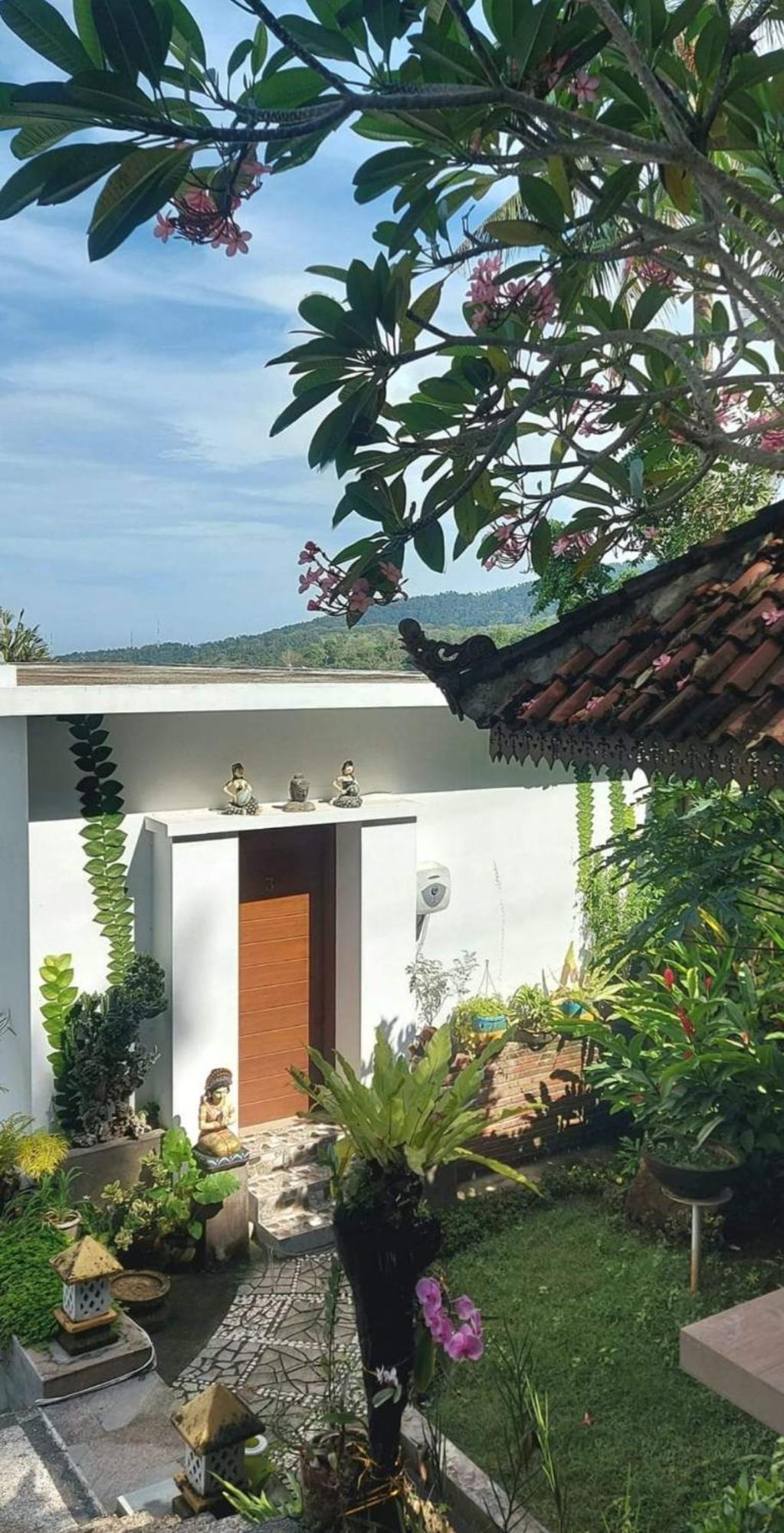 Villa Aryaguna Senggigi Exteriör bild