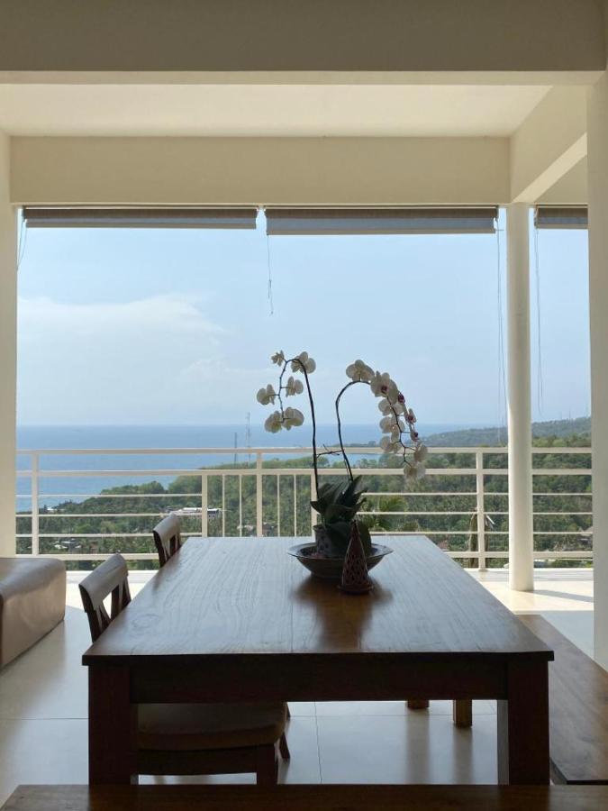 Villa Aryaguna Senggigi Exteriör bild
